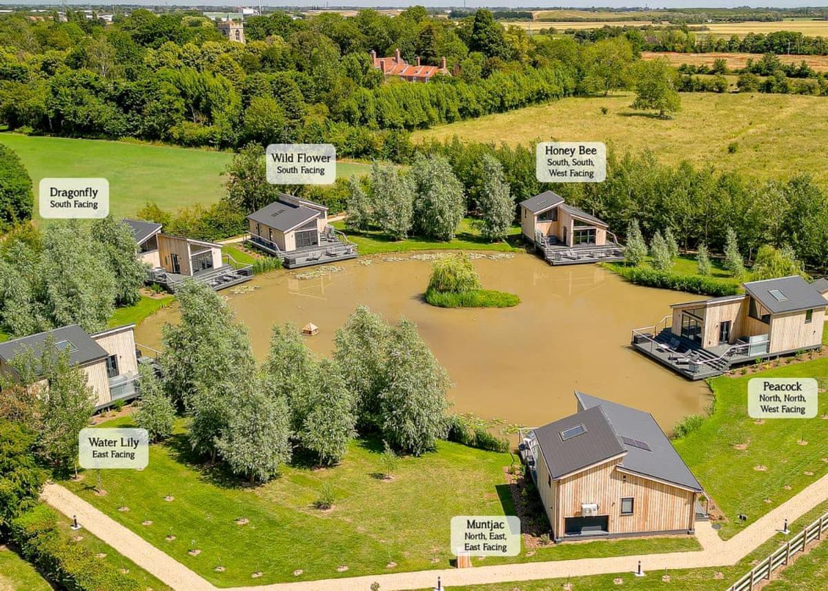 Woad Mill Lakeside Lodges Бостън Екстериор снимка
