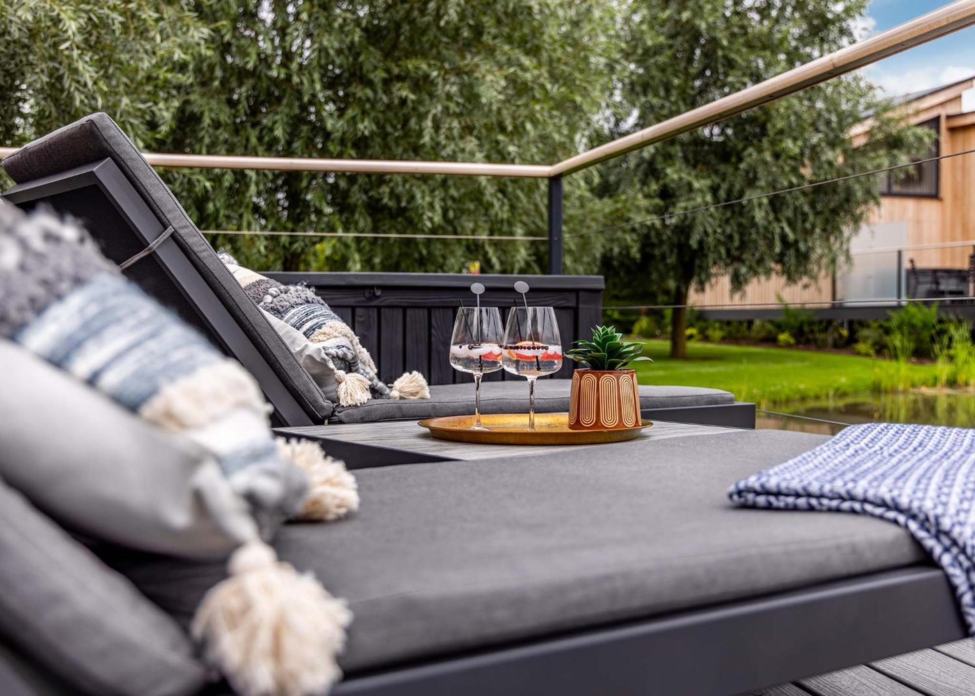 Woad Mill Lakeside Lodges Бостън Екстериор снимка