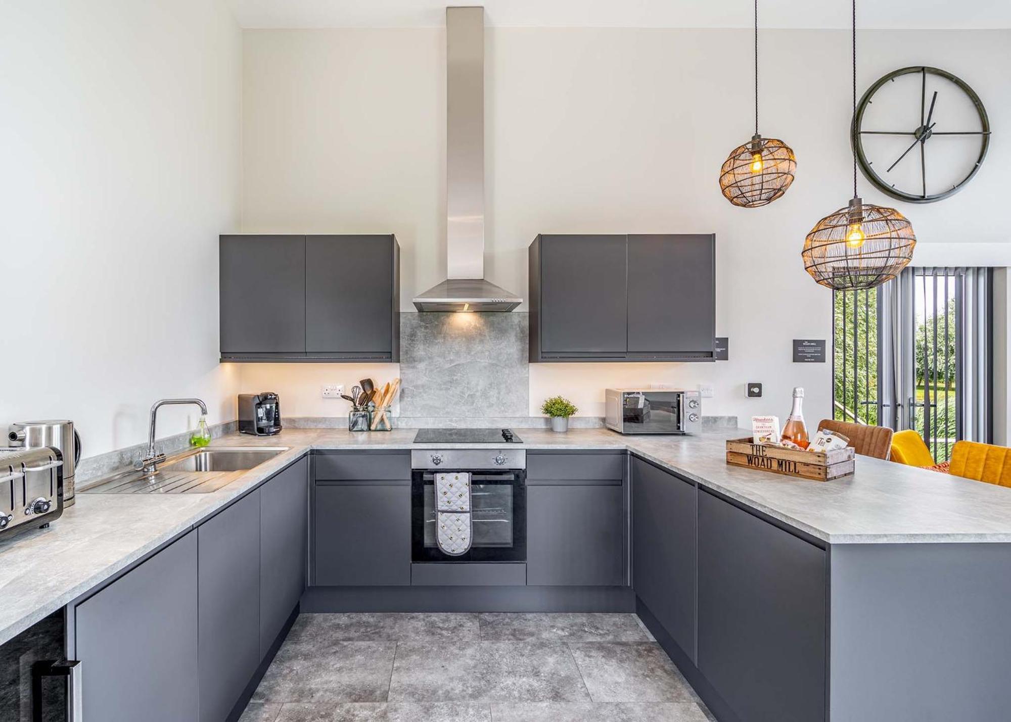 Woad Mill Lakeside Lodges Бостън Екстериор снимка